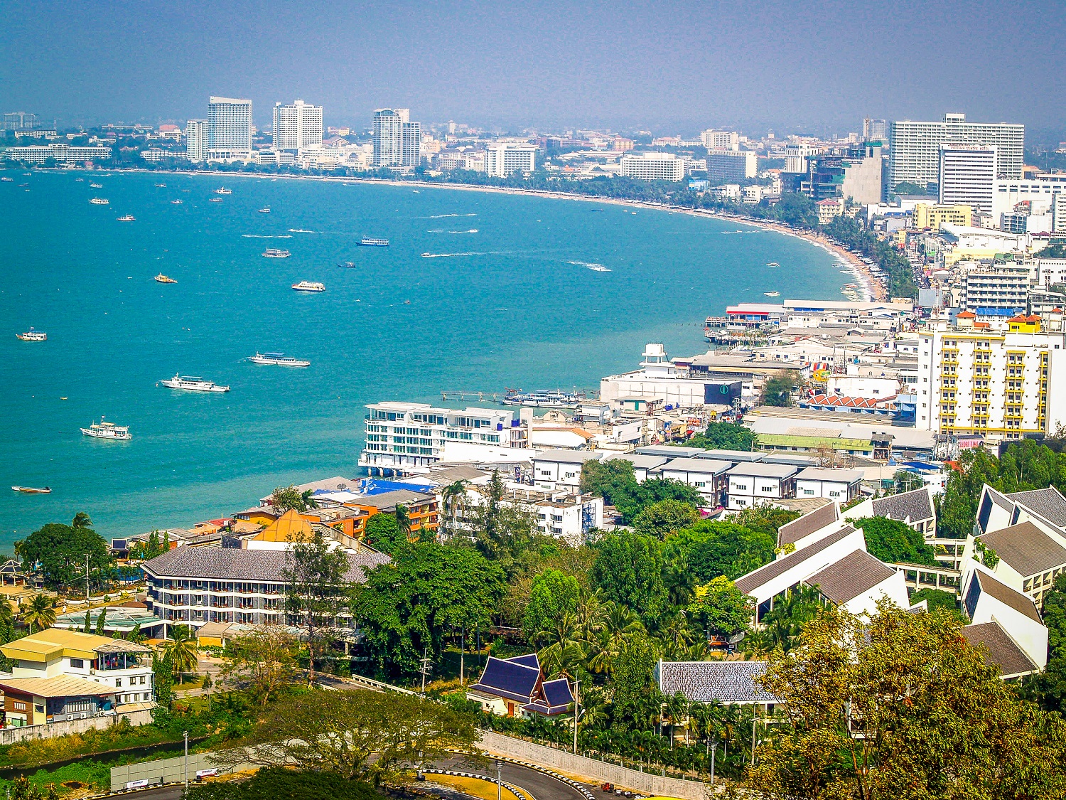 Family Travel in Pattaya vs. Hua Hin